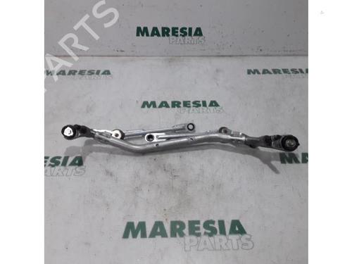 Used Front wipers mechanism CITROËN C3 II (SC_) 1.2 VTi 82 (82 hp) 31479644