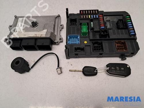 Used Engine control unit (ECU) PEUGEOT 208 I (CA_, CC_) 1.0 VTi (68 hp) 31415285