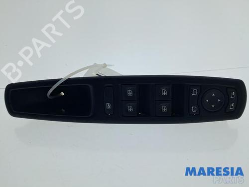Used Switch RENAULT GRAND SCÉNIC III (JZ0/1_) 1.4 16V (JZ0F) (131 hp) 32783950