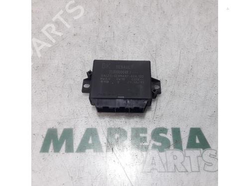 Used Electronic module RENAULT SCÉNIC III (JZ0/1_) 2.0 16V (JZ0G, JZ0P, JZ1E, JZ1P) (140 hp) 31481017