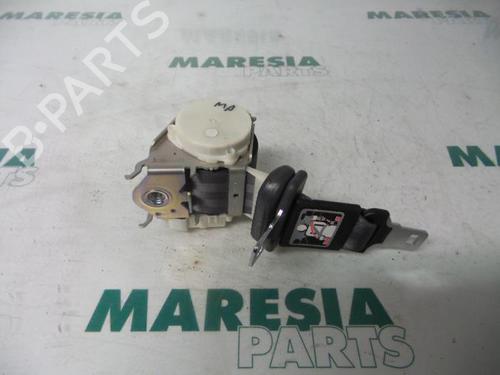 Used Rear center seatbelt RENAULT CLIO III (BR0/1, CR0/1) 1.5 dCi (C/BR0G, C/BR1G) (68 hp) 31432557