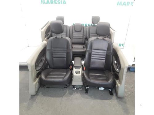 Used Seats set RENAULT SCÉNIC III (JZ0/1_) 2.0 16V (JZ0G, JZ0P, JZ1E, JZ1P) (140 hp) 31476010