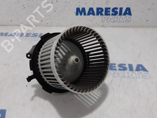 Used Heater blower motor FIAT 500 (312_) 1.2 (312AXA1A) (69 hp) 31386910