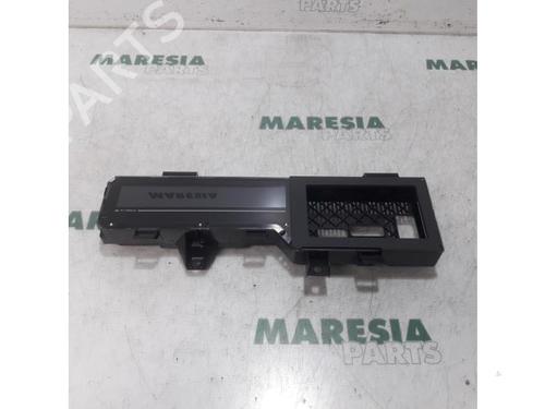 Used Instrument cluster Instrument cluster 31452038 31452038