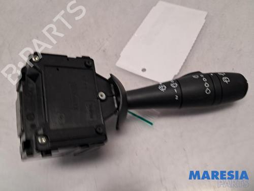 Used Steering column stalk RENAULT CLIO IV Grandtour (KH_) 0.9 TCe 90 (90 hp) 31396427