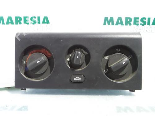 Used Climate control LANCIA DELTA II (836_) 1.6 i.e. (836AD) (75 hp) 31398555