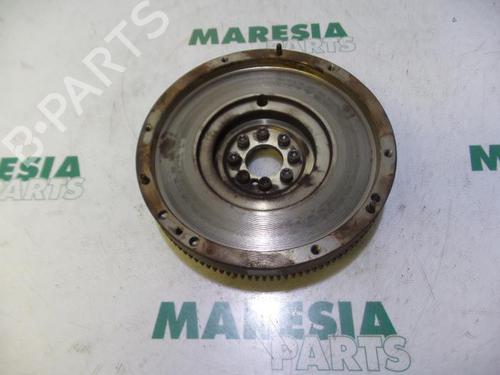 Used Flywheel FIAT DOBLO Cargo (263_) 1.3 D Multijet (90 hp) 31416059