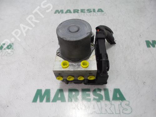 Used ABS pump PEUGEOT 307 CC (3B) 2.0 HDi 135 (136 hp) 31480911
