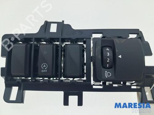 kombi-kontakt-stilkkontakt-renault-twingo-iii-bcm_-bca_-2014-36158797 main image
