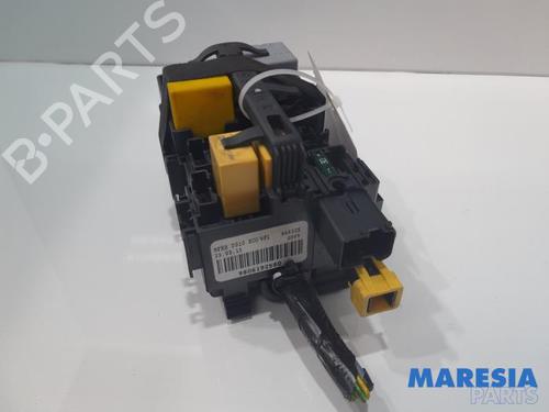 Fuse box PEUGEOT 208 I (CA_, CC_) 1.2 VTI 82 | BP31408235E1