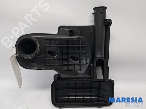 Used Air filter box Air filter box PEUGEOT 107 (PM_, PN_) 1.0 (68 hp) 34496476 34496476