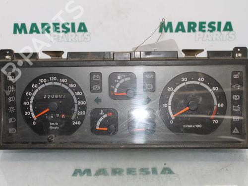 Used Instrument cluster RENAULT ESPACE II (J/S63_) 2.8 V6 (J638, J63J) (150 hp) 31435547