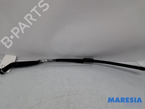 Vindspejlsviskerarm ABARTH 500 / 595 / 695 1.4 (312.AXY11, 312.AXY1A) | BP31414263C143