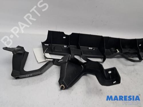 Used Support RENAULT MEGANE IV Hatchback (B9A/M/N_) 1.2 TCe 130 (B9MR) (130 hp) 31518411