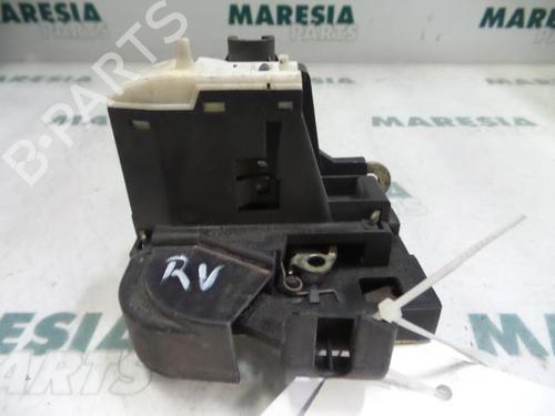 Used Electronic module RENAULT CLIO II (BB_, CB_) 1.4 16V (B/CB0P, BB13) (98 hp) 31531026