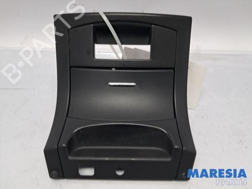 Porte-gobelet/Objets CITROËN C6 (TD_) 2.7 HDi (204 hp) 31456105