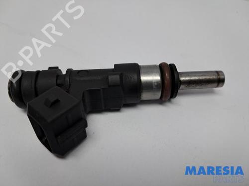 Used Injector ALFA ROMEO MITO (955_) 1.4 TJet (955AXA1B) (155 hp) 31402759