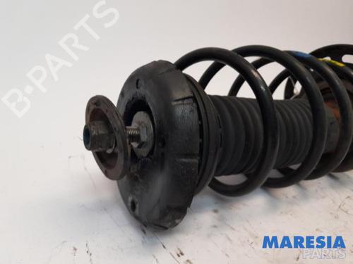 Right front shock absorber CITROËN C3 II (SC_) 1.0 VTi 68 | BP31481807M17 - Image 3
