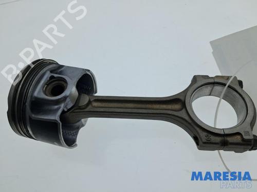 Otra Otra RENAULT CAPTUR I (J5_, H5_) 1.2 TCe 120 (120 hp) 34161714 34161714