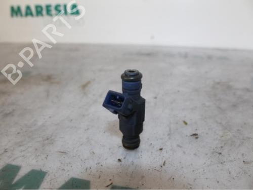 Used Injector PEUGEOT 306 Hatchback (7A, 7C, N3, N5) 1.6 (89 hp) 31411413