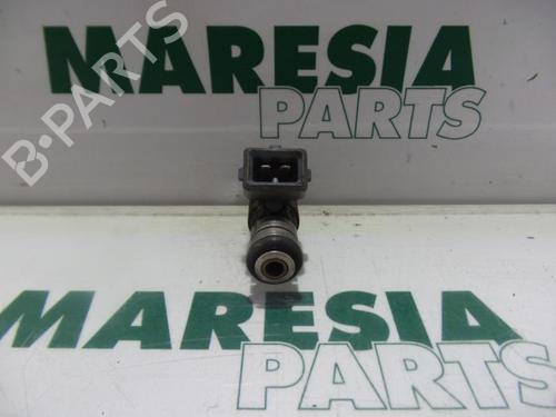 Injector RENAULT ESPACE III (JE0_) 2.0 16V (JE0N, JE0L, JE02) | BP31428455M100