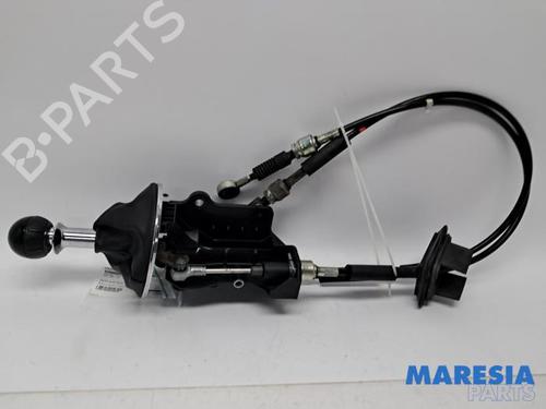 Gearstang FIAT 500 (312_) 1.2 (312AXA1A) (69 hp) 31482105