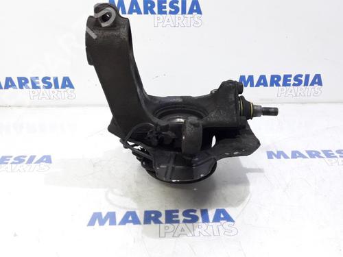 Left front steering knuckle FIAT DUCATO Bus (250_) 100 Multijet 2,2 D | BP31405321M25