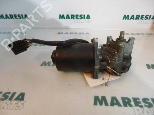 Used Front wiper motor RENAULT TWINGO I (C06_) 1.2 (C063, C064) (55 hp) 31462292