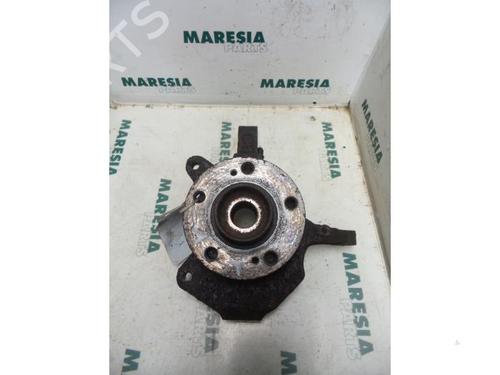 Used Left front steering knuckle RENAULT ESPACE IV (JK0/1_) 2.2 dCi (JK07) (139 hp) 31428350
