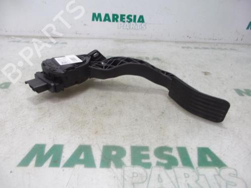 electronic-module-peugeot-2008-i-cu_-2013-31410750 main image