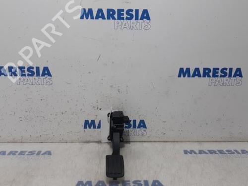 Used Electronic module Electronic module CITROËN C4 Grand Picasso II (DA_, DE_) 1.2 THP 130 (130 hp) 31534384 31534384