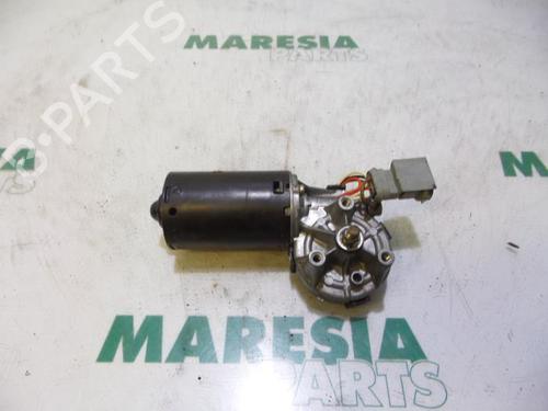 Used Front wiper motor RENAULT SCÉNIC I MPV (JA0/1_, FA0_) 2.0 16V (JA1B, JA1D, JA0C) (139 hp) 31493080