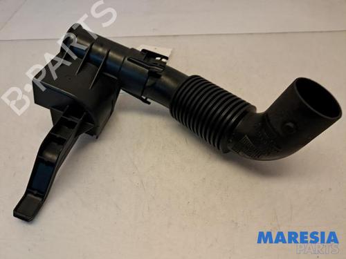 Used Pipe PEUGEOT 208 I (CA_, CC_) 1.2 VTI 82 (82 hp) 31437705