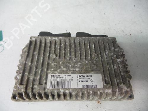 Used Gearbox control unit RENAULT SCÉNIC II (JM0/1_) 1.6 (JM0C, JM0J, JM1B) (113 hp) 31483515