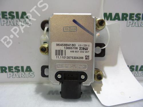 Used Electronic module Electronic module PEUGEOT 407 (6D_) 2.0 HDi 135 (6DRHRH, 6DRHRE, 6DRHRG, 6DRHRJ) (136 hp) 31527135 31527135