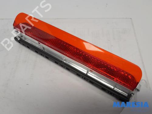 Used Third brake light FIAT 500 (312_) 0.9 (312AXG1A, 312.AXG11) (86 hp) 31536527