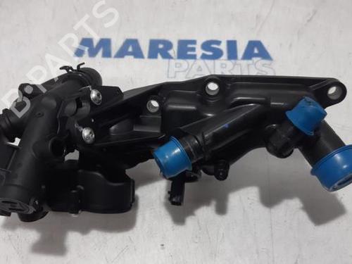 Used Thermostat housing RENAULT CLIO IV Grandtour (KH_) 1.2 TCe 120 (KHAU) (118 hp) 31450616