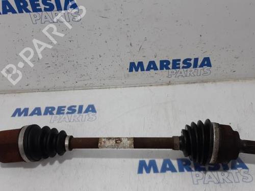 Used Right front driveshaft PEUGEOT 207 CC (WD_) 1.6 16V (120 hp) 31529787