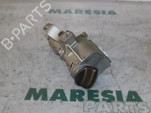 Used Ignition barrel Ignition barrel LANCIA THESIS (841_) 2.0 Turbo (841AXA1B03) (185 hp) 31396338 31396338