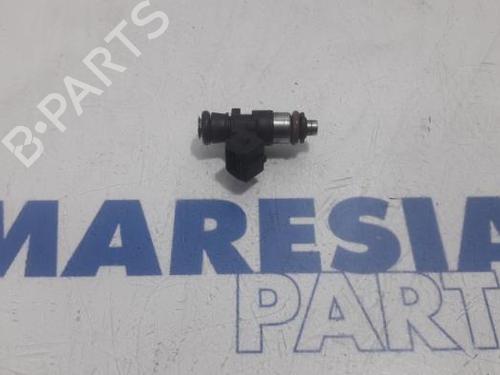 Spreder / Dyse FIAT PANDA (312_, 319_) 0.9 (312PXG1A) (86 hp) 31526241
