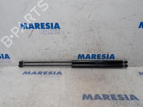 Ammortizzatore portellone posteriore CITROËN C4 Grand Picasso II (DA_, DE_) 1.6 BlueHDi 120 (120 hp) 31451265