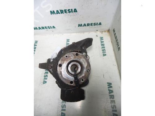 Used Right front steering knuckle LANCIA LYBRA SW (839_) 1.8 16V (839BXB1A, 839BXG1A) (131 hp) 31535881