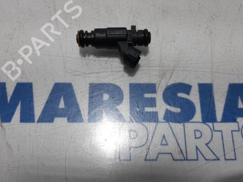 Used Injector PEUGEOT 2008 I (CU_) 1.2 VTi (82 hp) 31422481