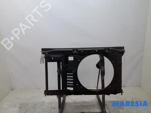 Frontplade/Frontkurv Frontplade/Frontkurv PEUGEOT 5008 (0U_, 0E_) 1.6 16V (156 hp) 31469908 31469908