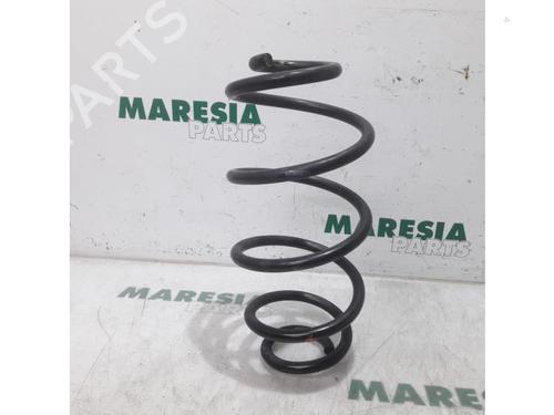 Støddæmperfjeder FIAT DOBLO Cargo (263_) 1.6 D Multijet (263WXD1B, 263WXR1B, 263WXX1B, 263ZXD1B,... (105 hp) 31438331