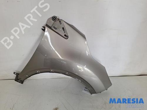 Used Right front fenders Right front fenders 37992457 37992457
