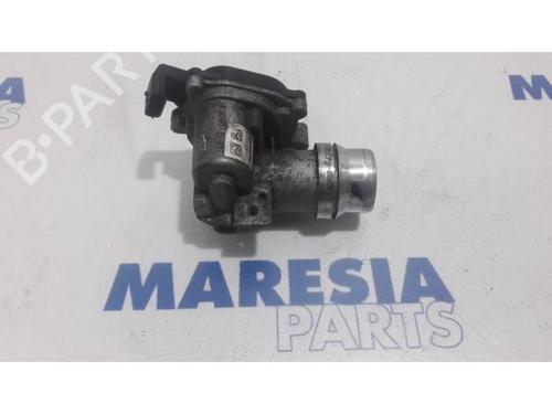 Used Throttle body RENAULT SCÉNIC III (JZ0/1_) 1.5 dCi (110 hp) 31394512