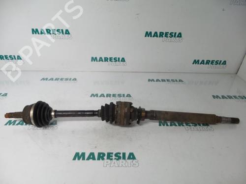 Used Right front driveshaft ALFA ROMEO 156 (932_) 1.8 16V T.SPARK (932.A3) (144 hp) 31524444