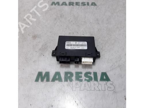 Used Electronic module PEUGEOT 407 Coupe (6C_) 2.7 HDi (204 hp) 31417681