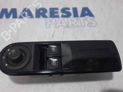 switch-renault-clio-iv-bh_-2012-2013-2014-2015-2016-2017-2018-2019-2020-2021-31423231 main image